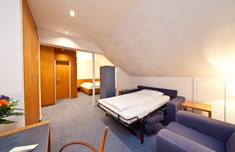 Select Hotel Silence Garden Koeln Экстерьер фото