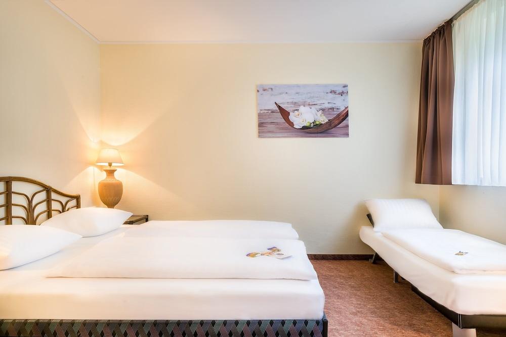 Select Hotel Silence Garden Koeln Экстерьер фото