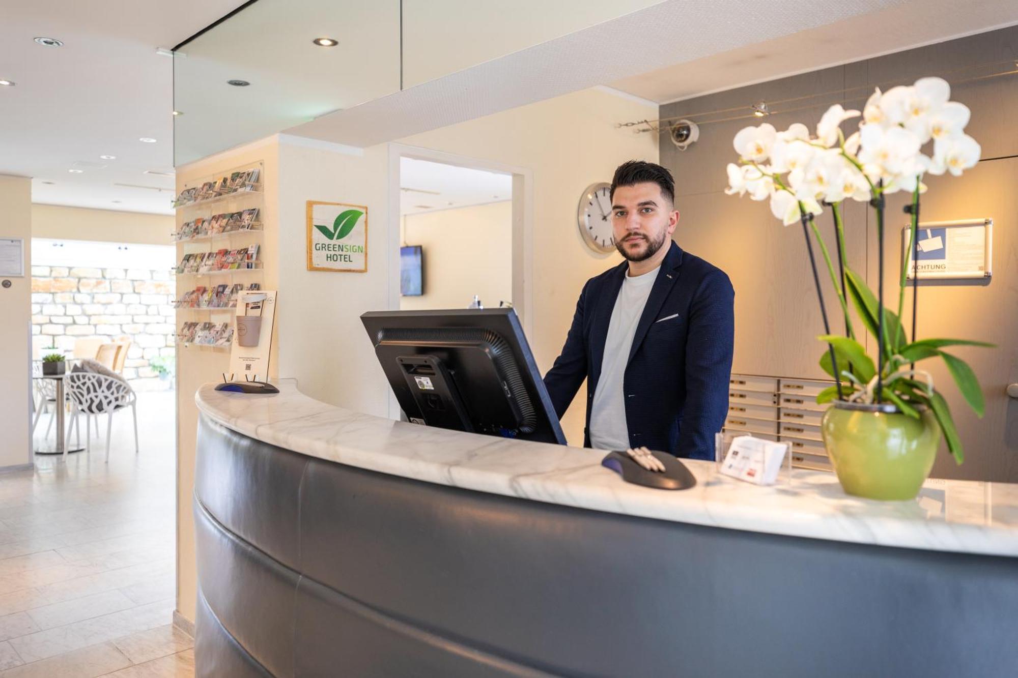 Select Hotel Silence Garden Koeln Экстерьер фото