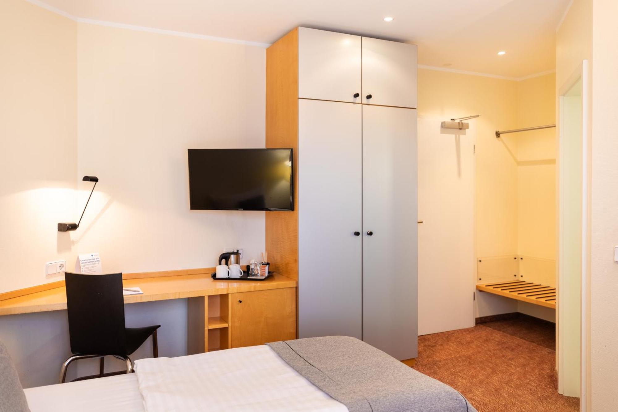 Select Hotel Silence Garden Koeln Экстерьер фото