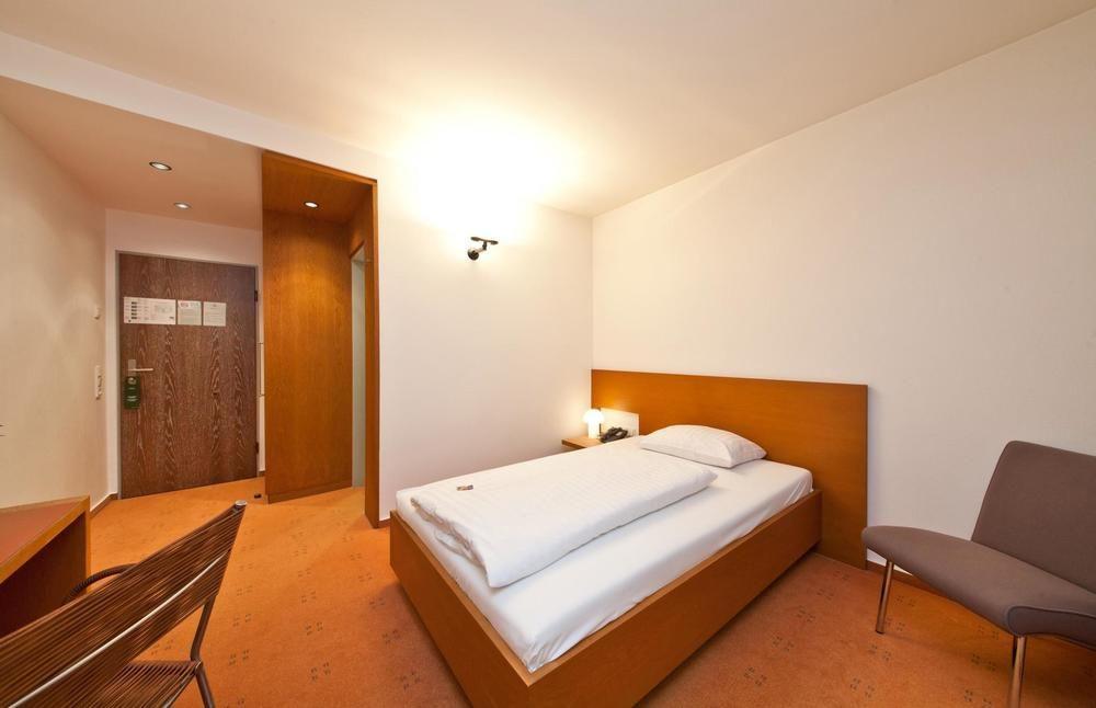 Select Hotel Silence Garden Koeln Экстерьер фото
